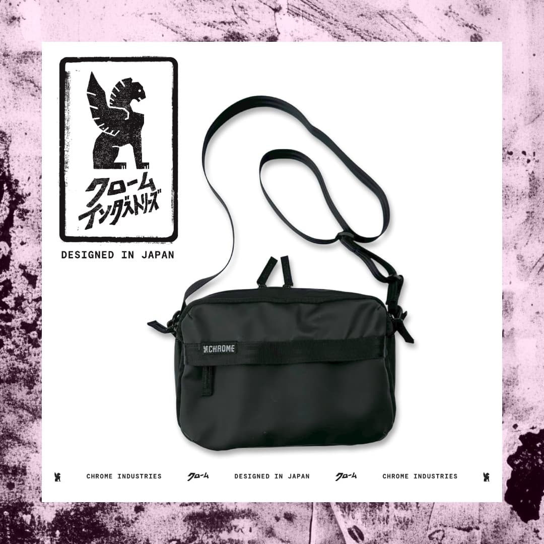 Pac Shoulder 3L Pouch with Designed in Japan logo